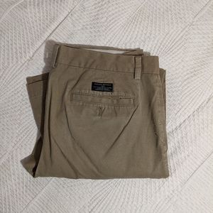 Banana Republic Aiden Chino (slim fit)